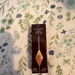 Charlotte Tilbury Lipstick Kissing Penelope Pink